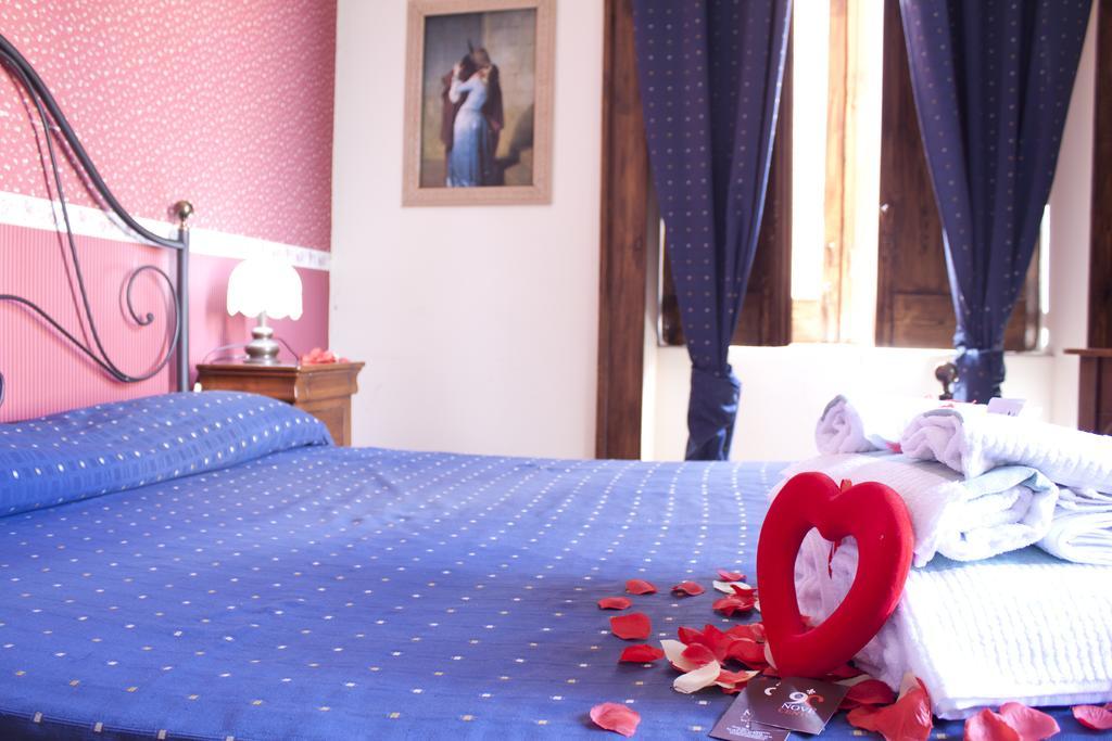 Hotel Ristorante Novecento Caserta Phòng bức ảnh