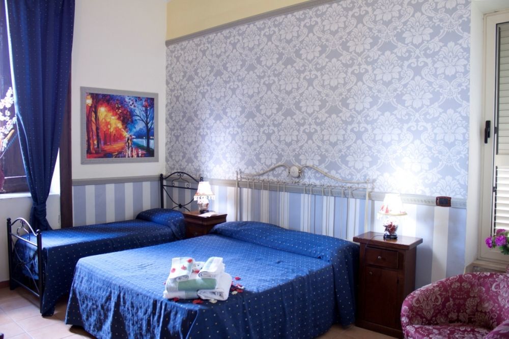 Hotel Ristorante Novecento Caserta Ngoại thất bức ảnh