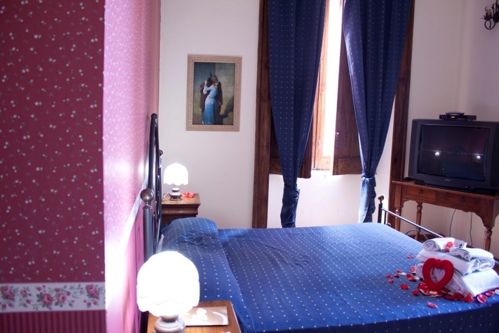 Hotel Ristorante Novecento Caserta Ngoại thất bức ảnh